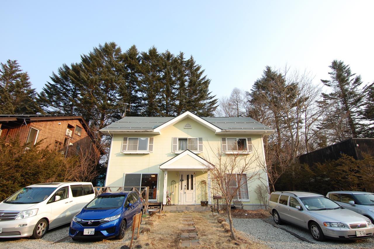 Guest House Chaconne Karuizawa Eksteriør billede