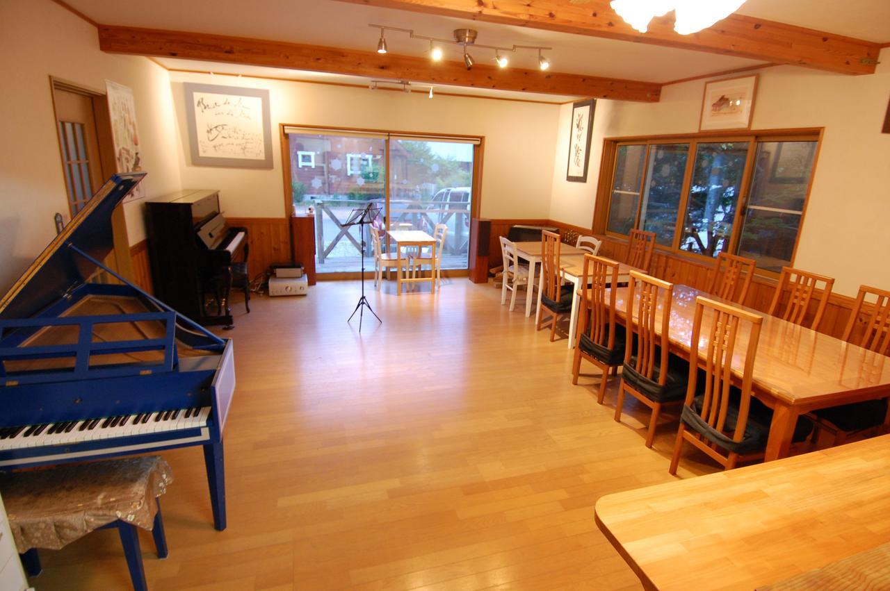 Guest House Chaconne Karuizawa Eksteriør billede
